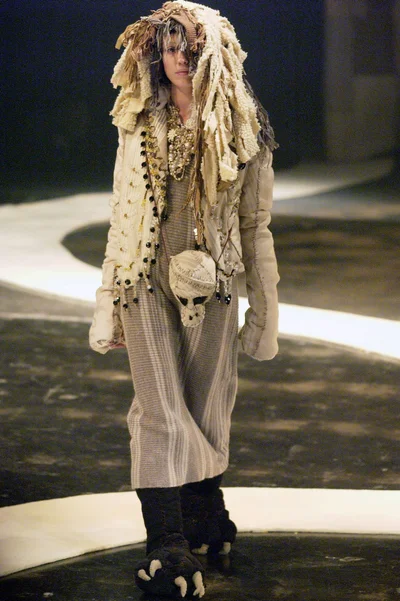 Look 35